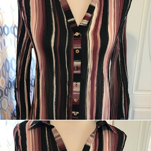 Quintessential Striped Top STUNNING - Picture 2 of 5